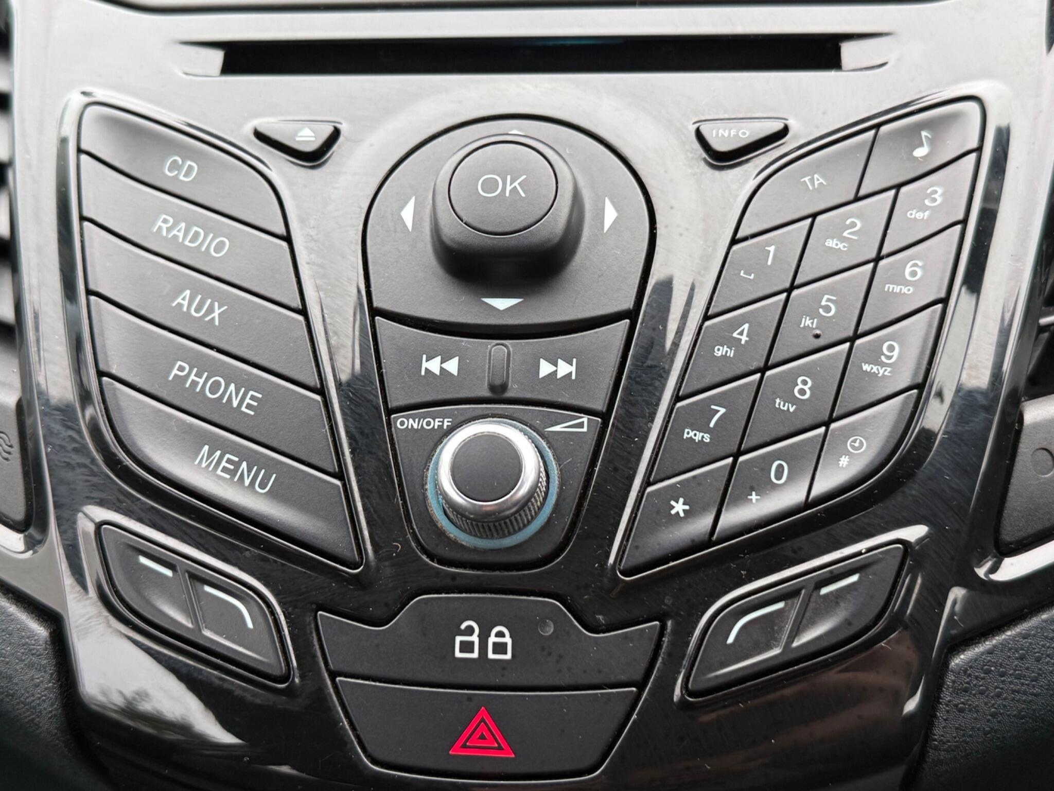 Ford Fiesta - Image 36