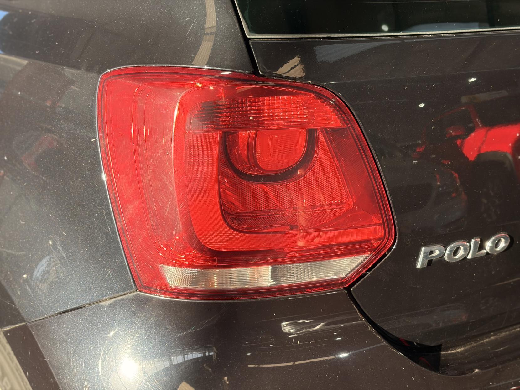 Volkswagen Polo - Image 10