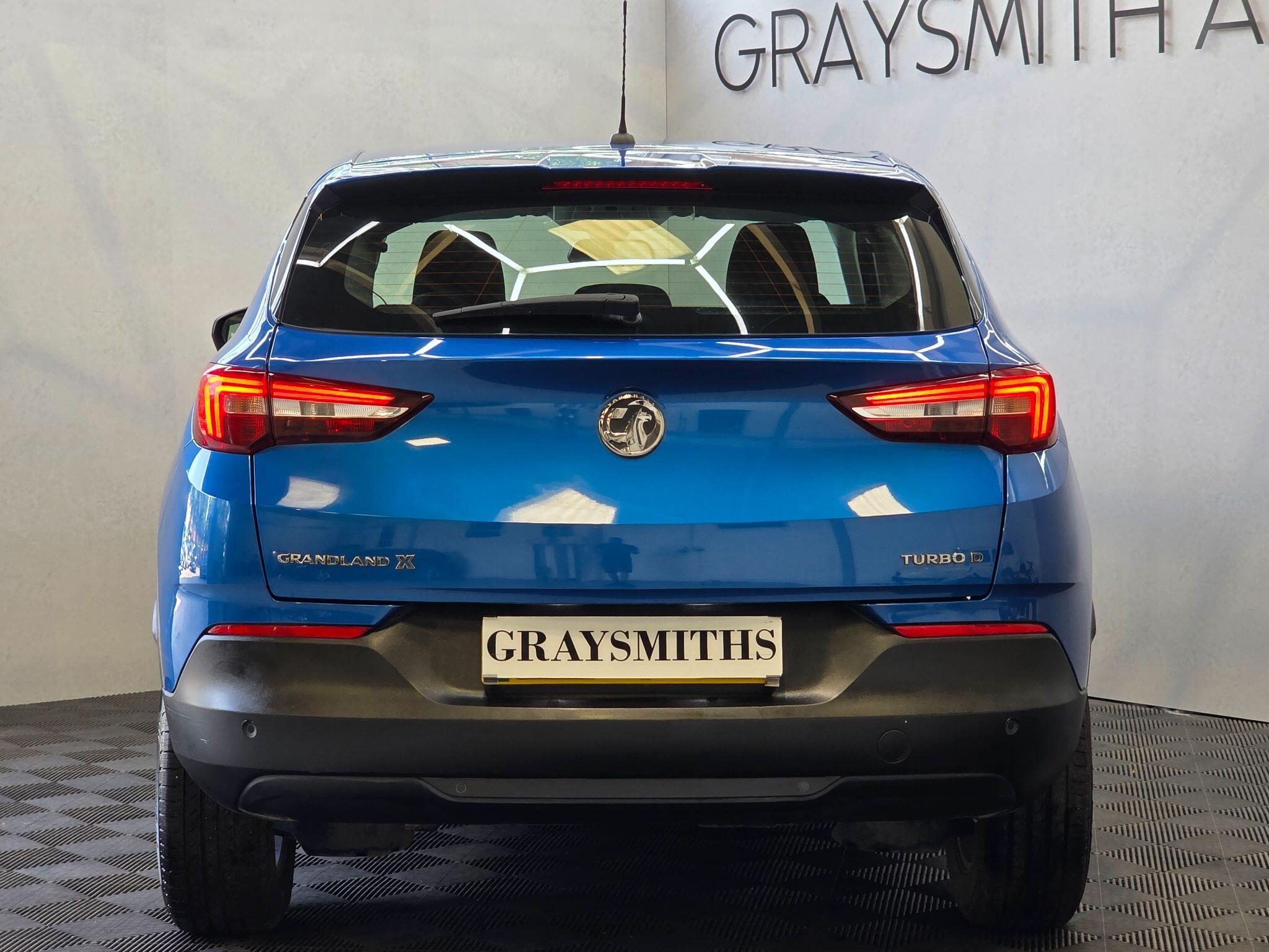 Vauxhall Grandland X - Image 9