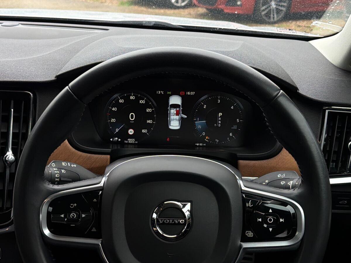 Volvo S90 - Image 17