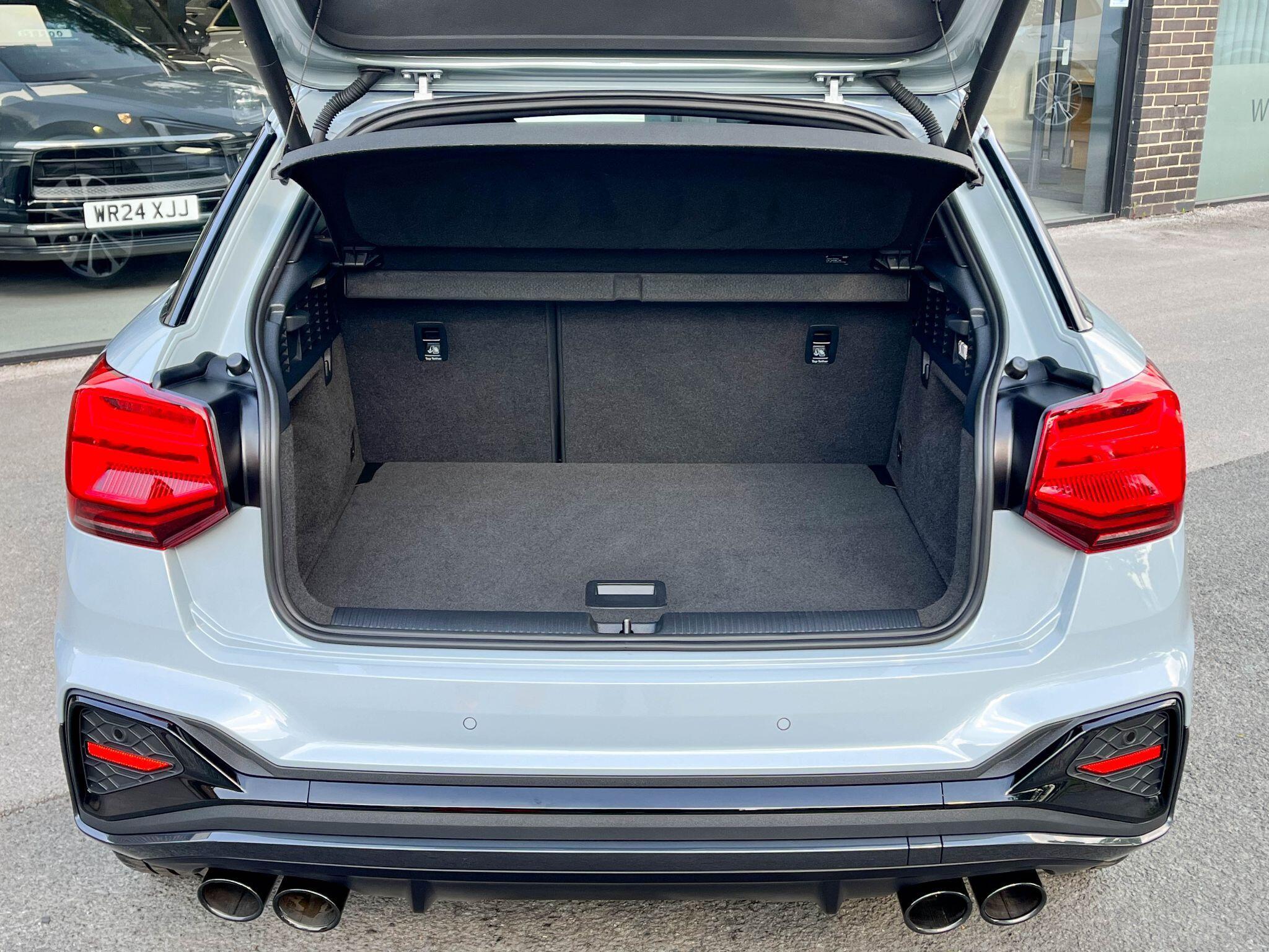 Audi SQ2 - Image 28