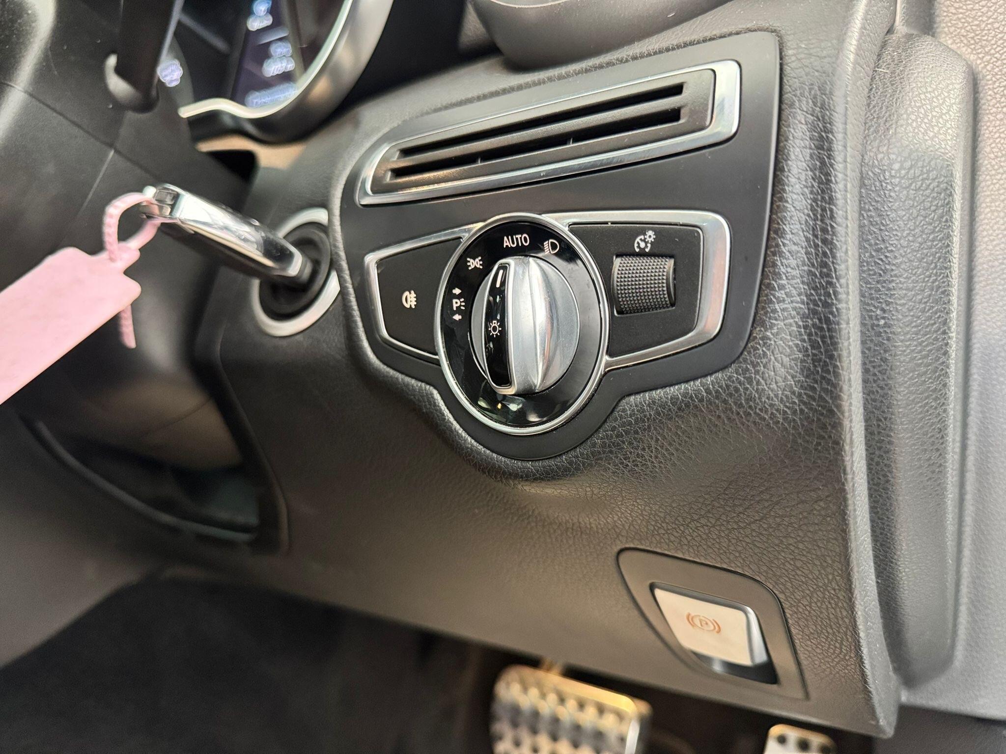 Mercedes C Class - Image 38