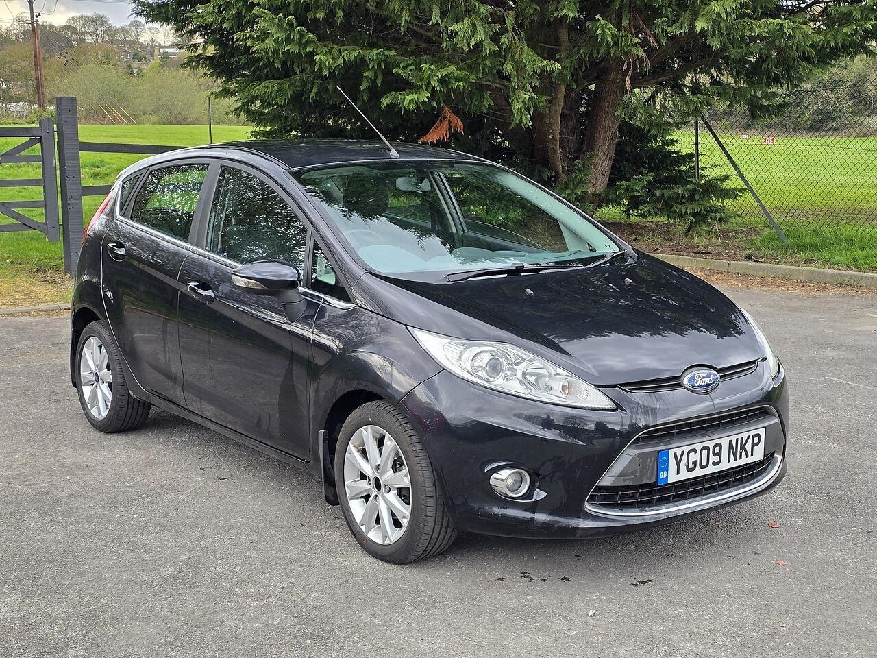 Ford Fiesta - Image 12