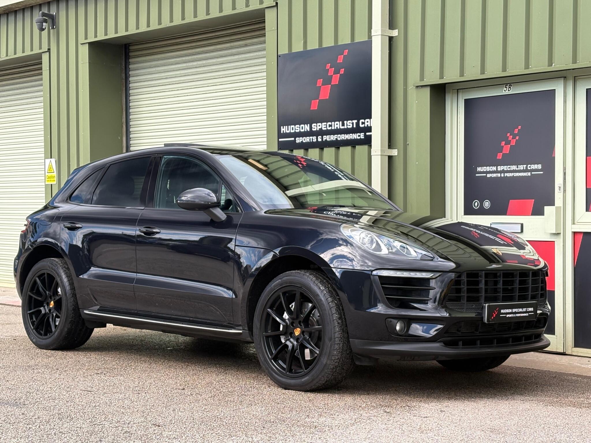 Porsche Macan - Image 11