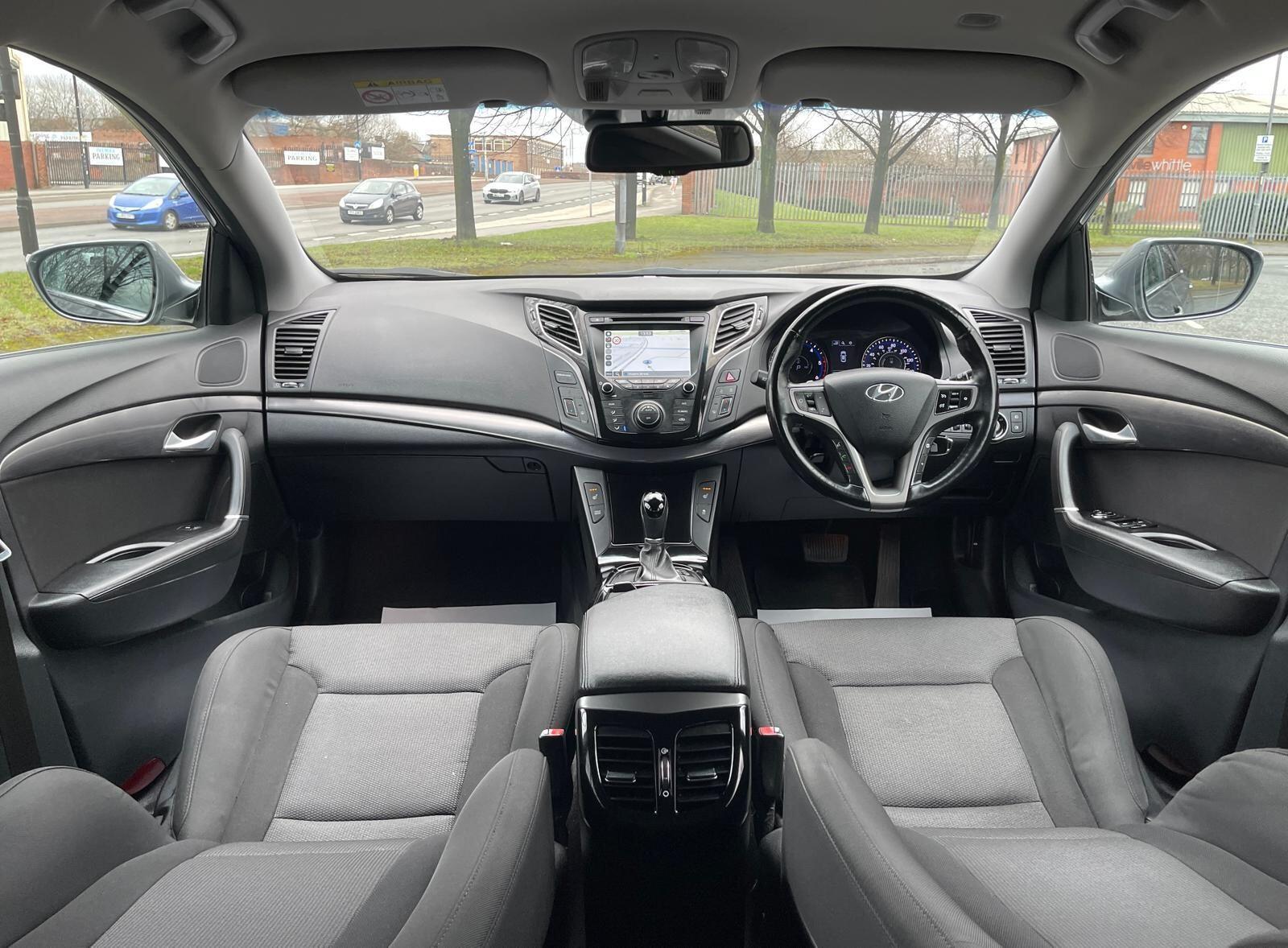 Hyundai i40 - Image 16