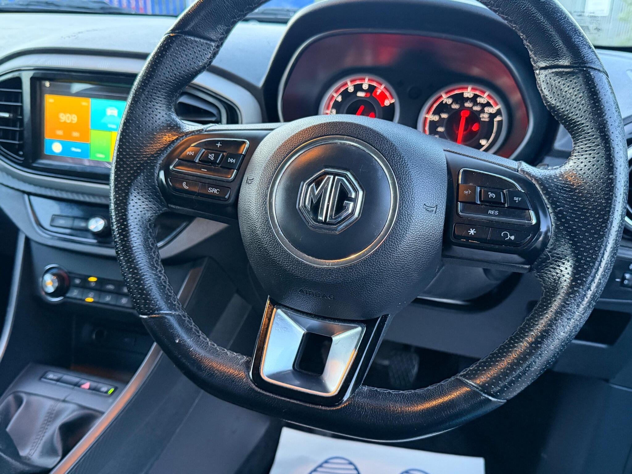 MG MG3 - Image 35
