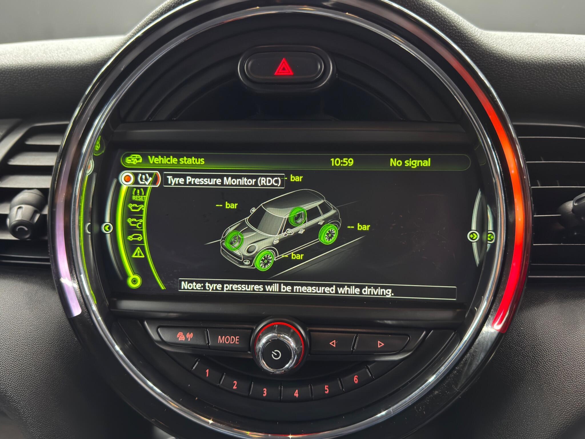 MINI Hatch - Image 34