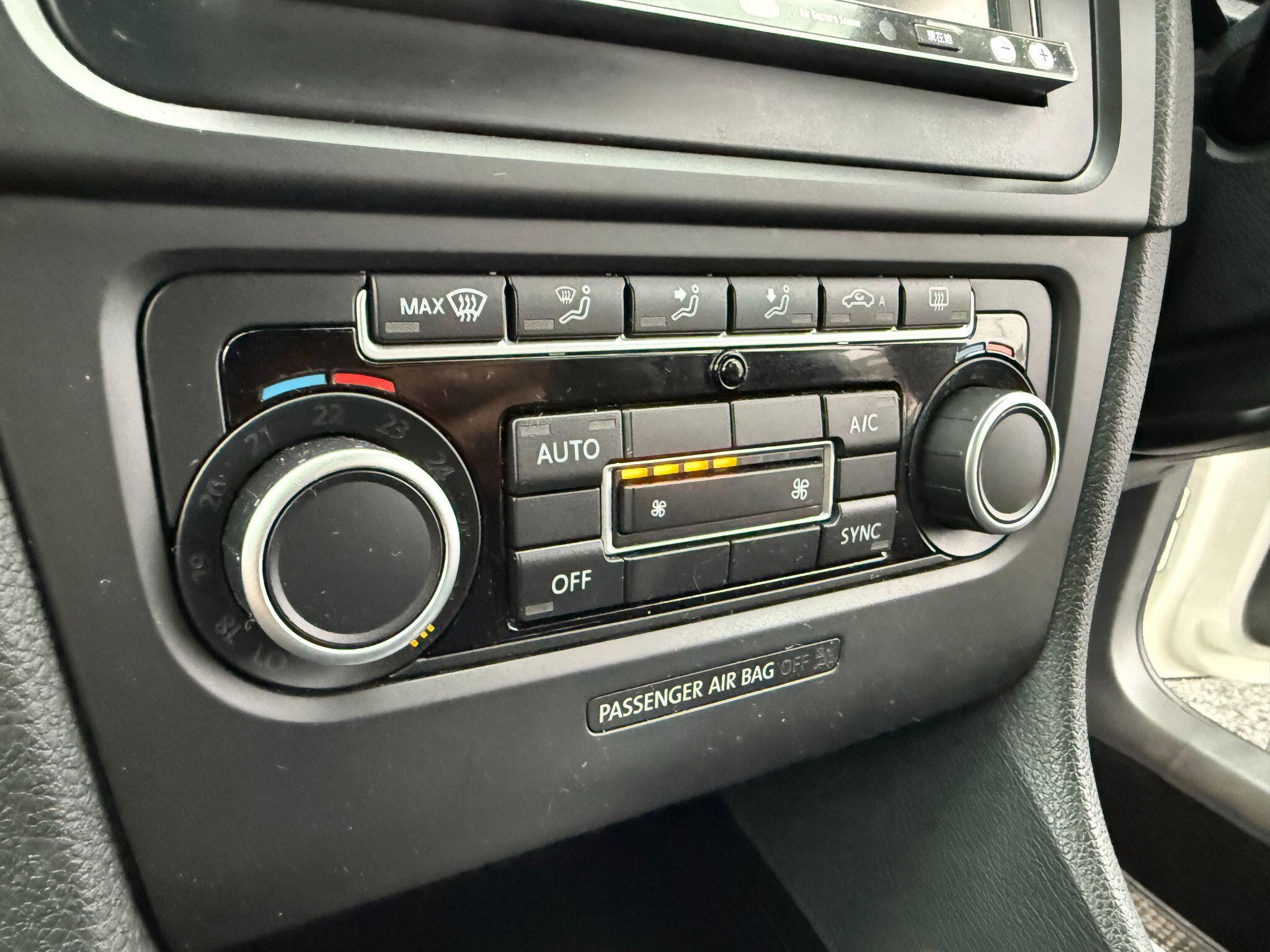 Volkswagen Golf - Image 53