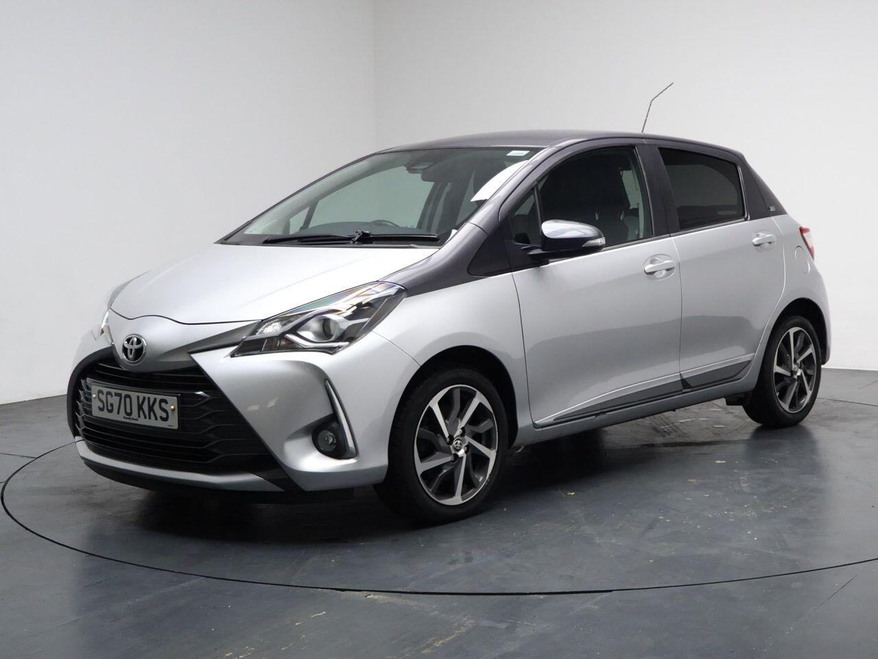 Toyota Yaris - Image 6