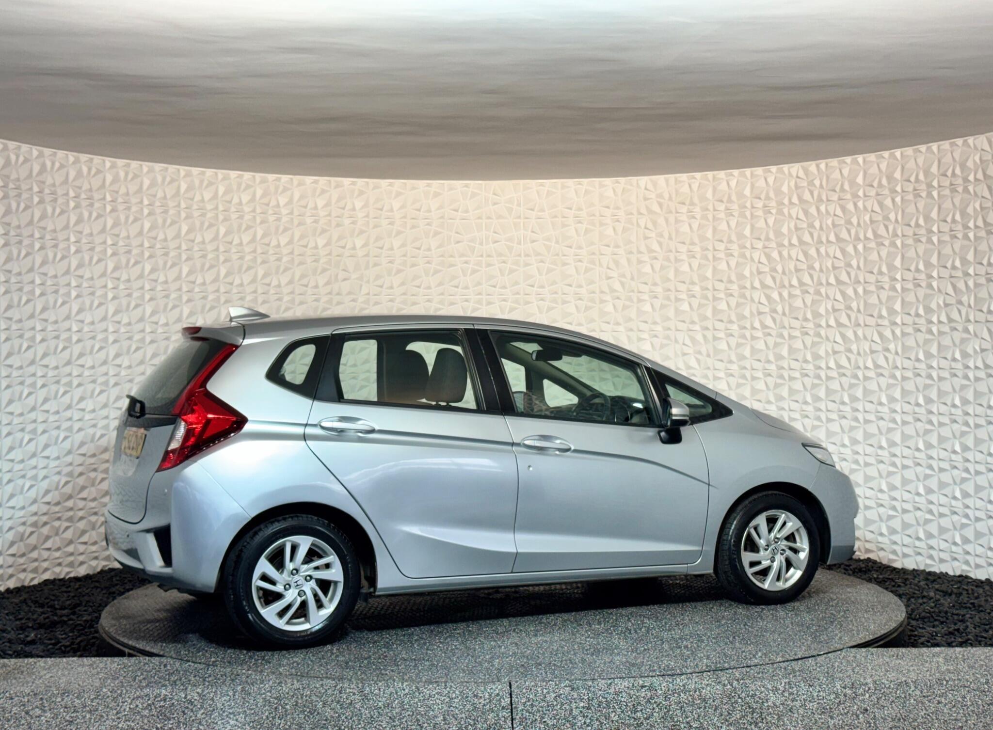 Honda Jazz - Image 9
