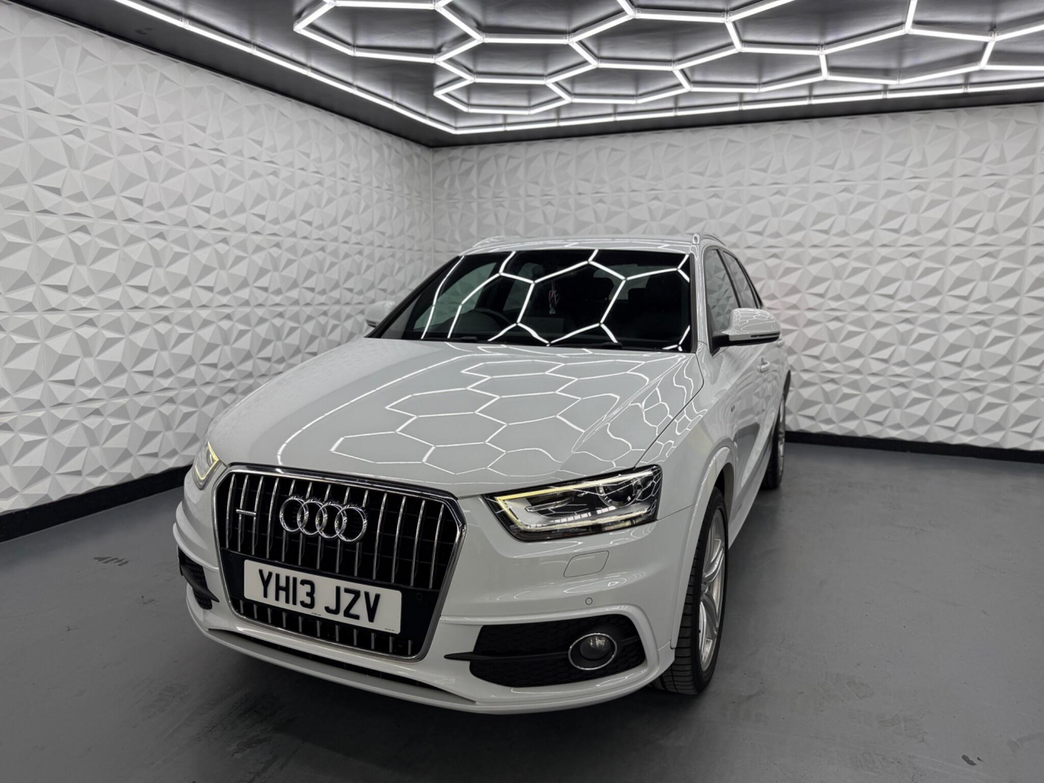 Audi Q3 - Image 4