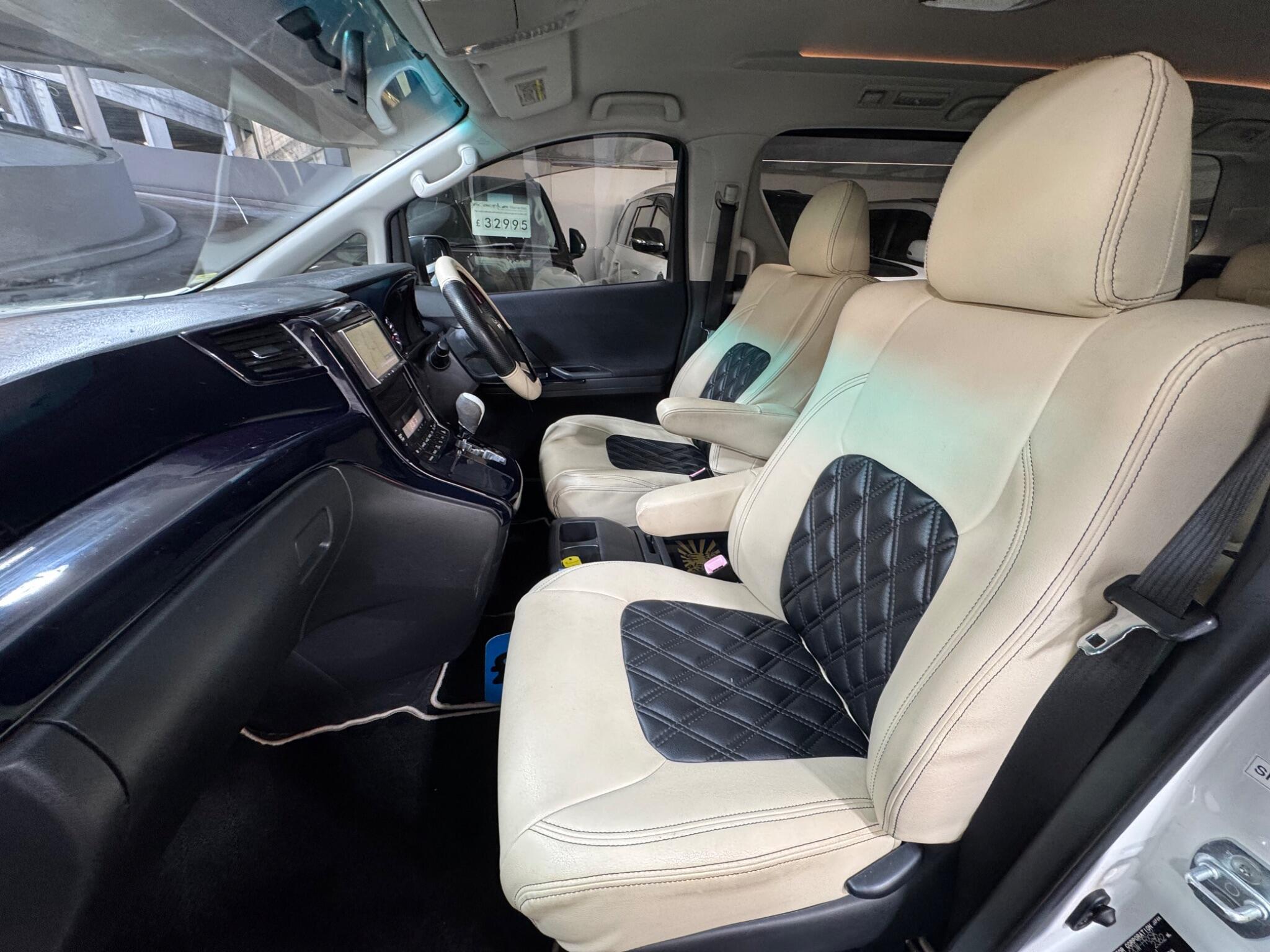Toyota Alphard - Image 10