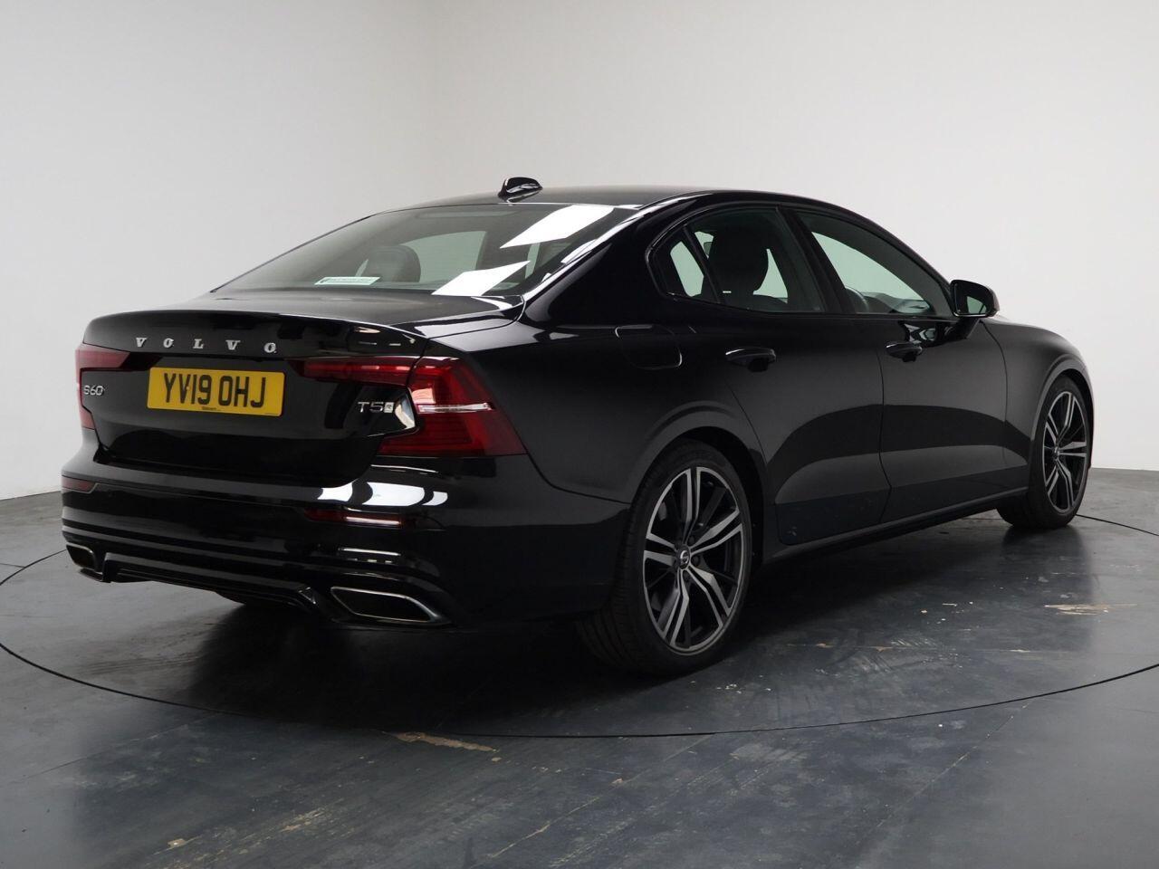 Volvo S60 - Image 12