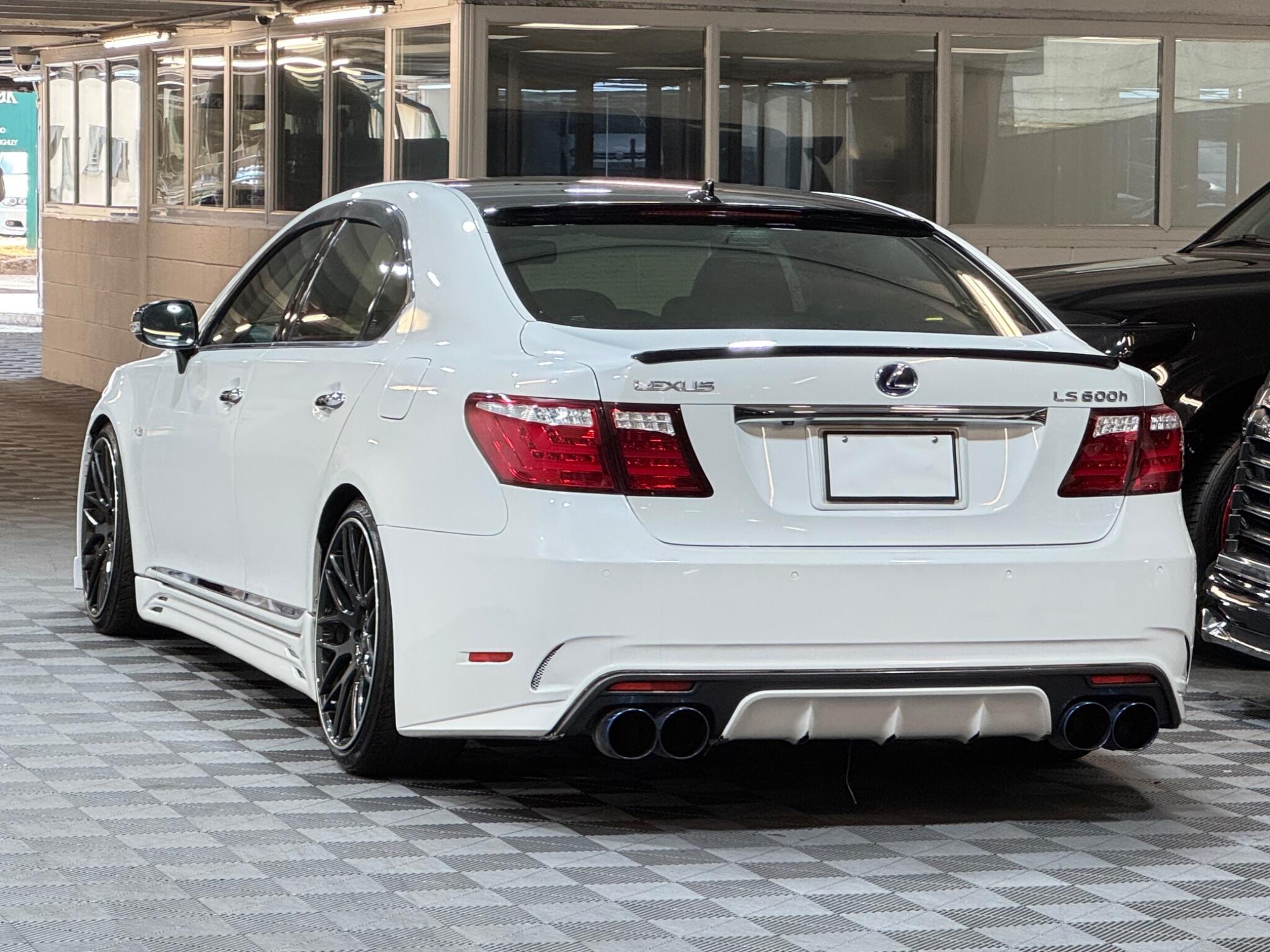 Lexus LS - Image 4
