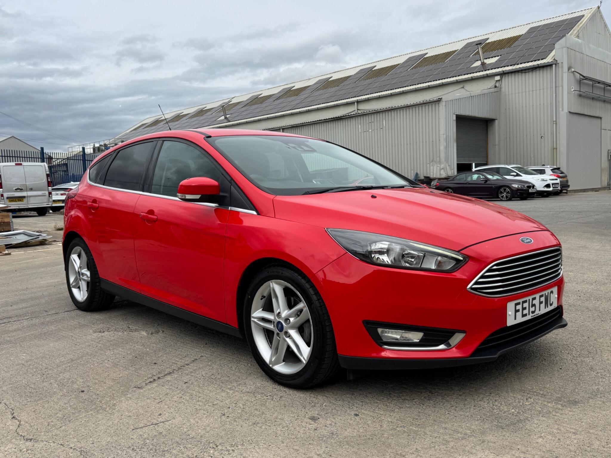 Ford Focus - Image 15