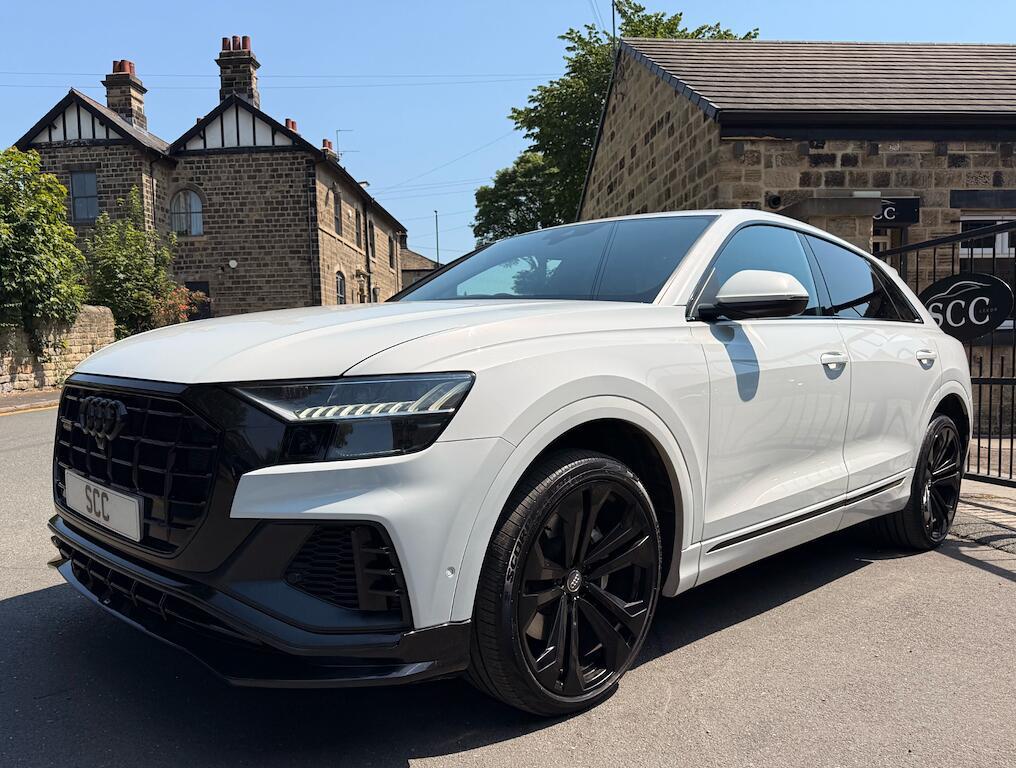 Audi Q8 - Image 5