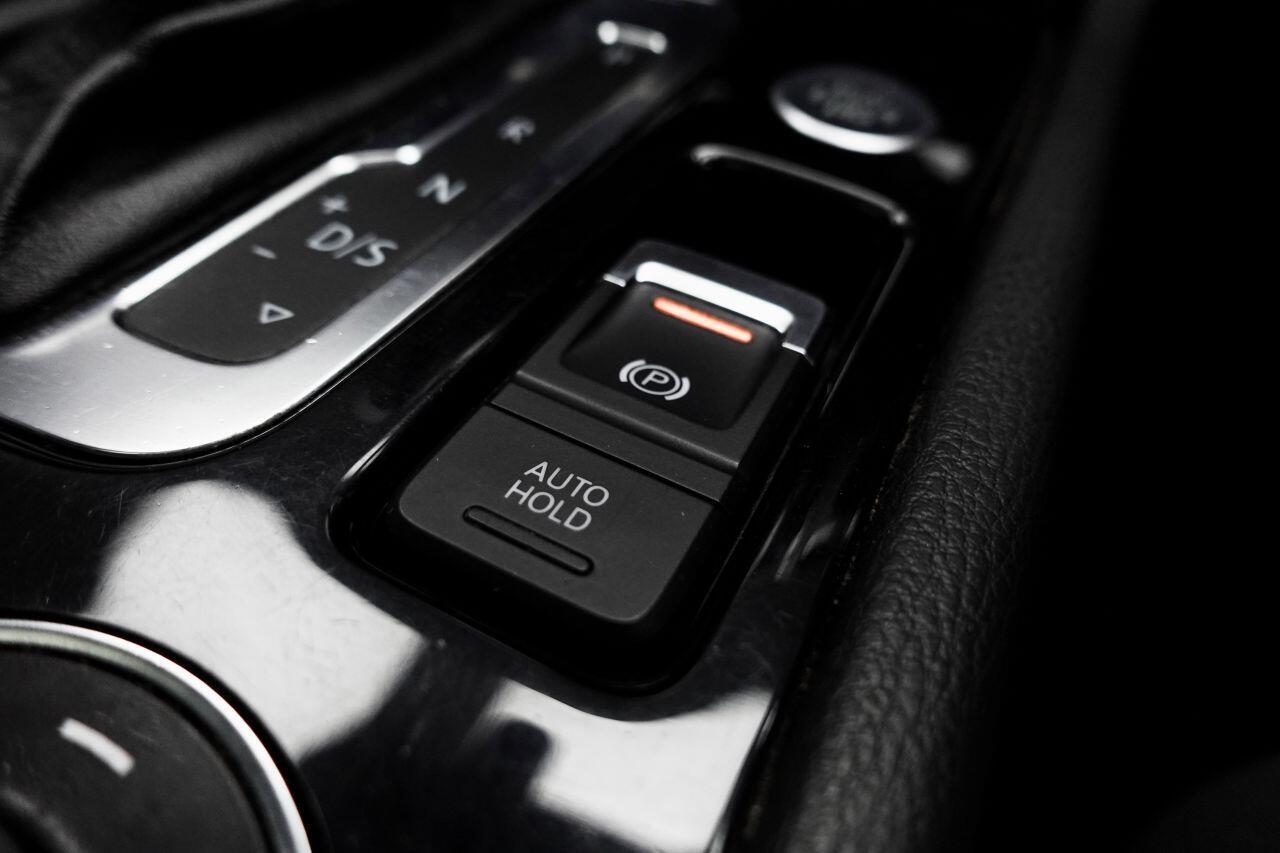 Volkswagen Touareg - Image 55