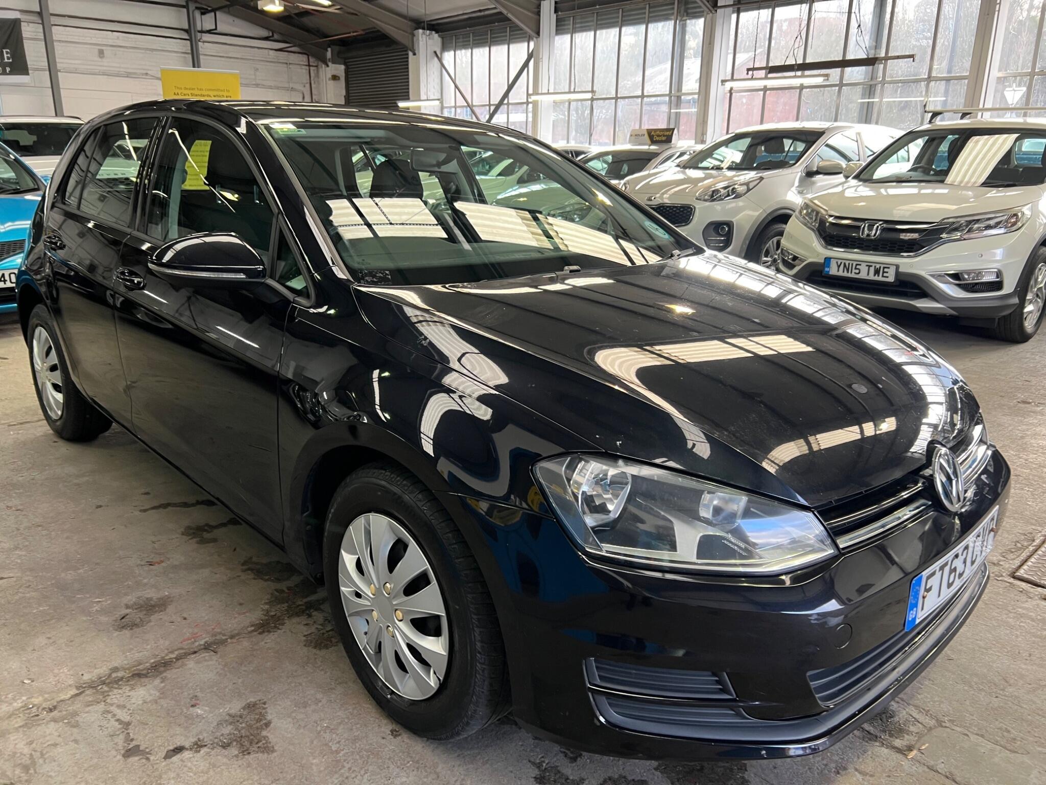 Volkswagen Golf - Image 13