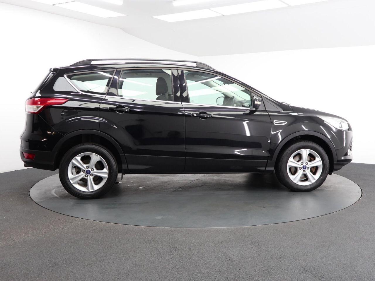 Ford Kuga - Image 14