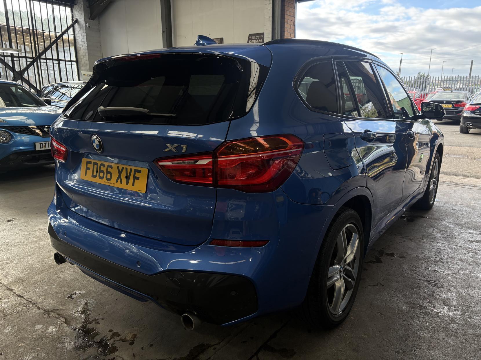 BMW X1 - Image 9