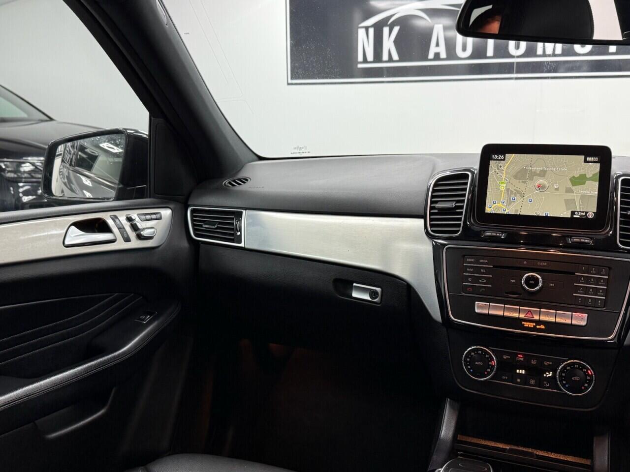 Mercedes GLE - Image 34