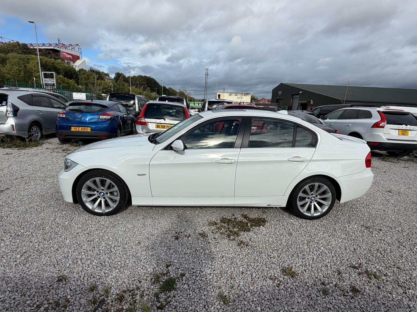 BMW 3 Series - Image 4