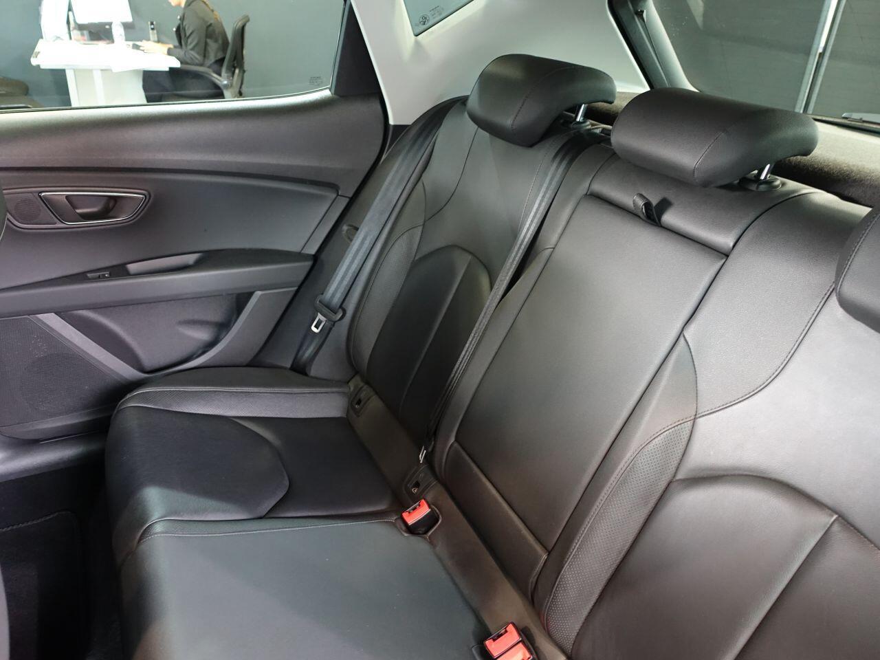 SEAT Leon - Image 17