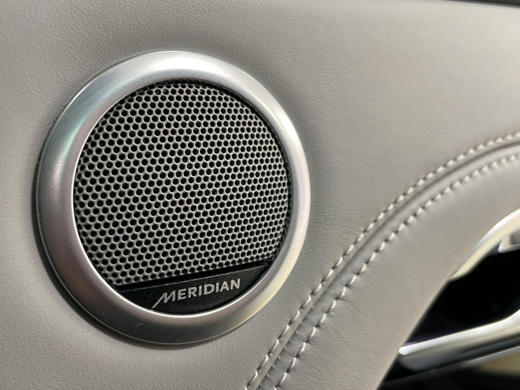 Land Rover Range Rover Evoque - Image 36