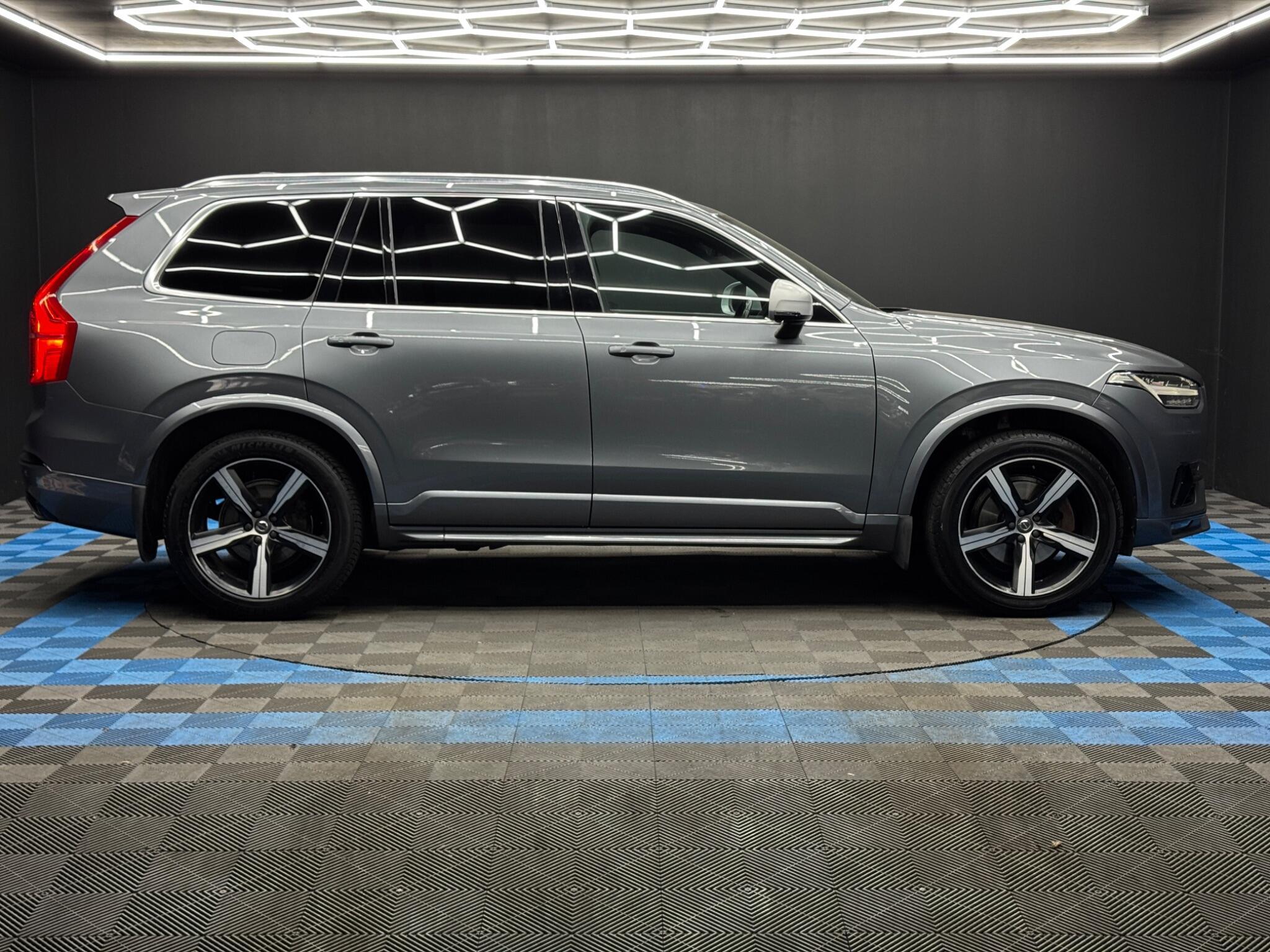 Volvo XC90 - Image 4