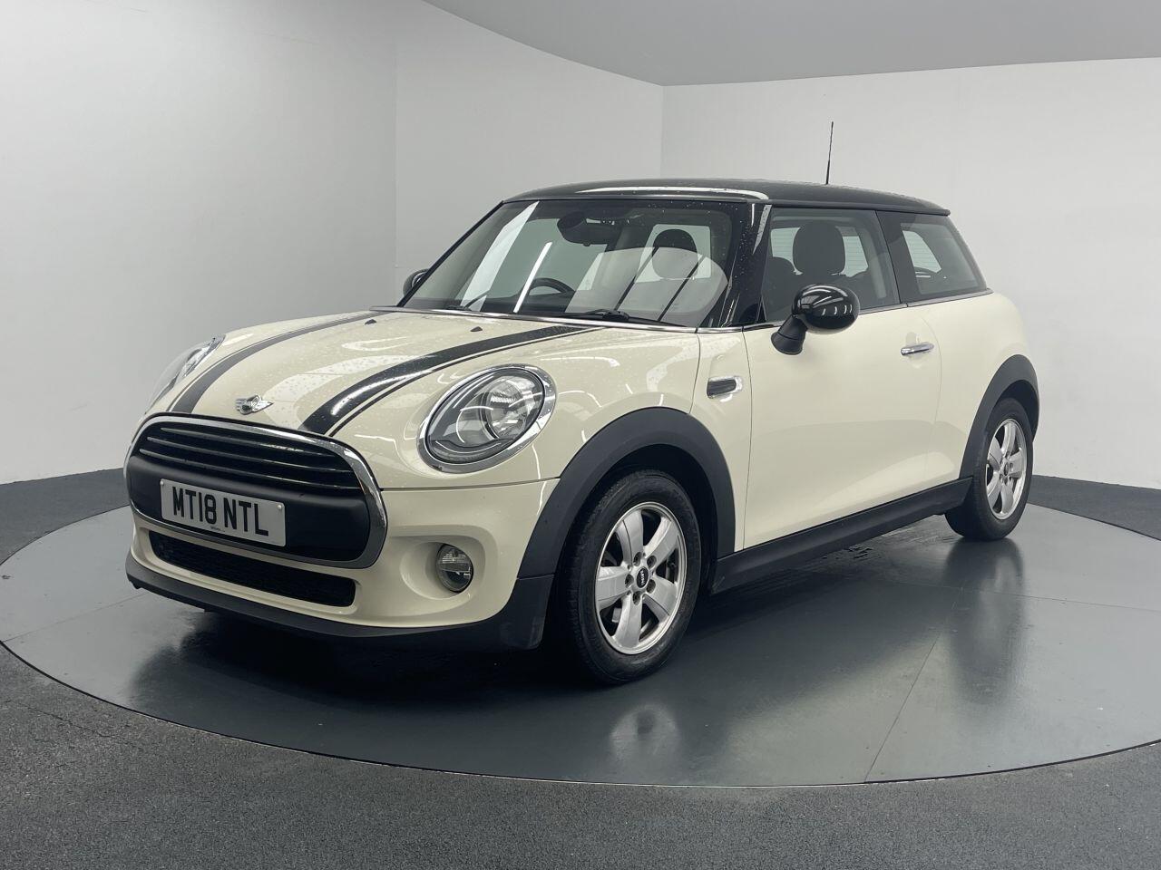 MINI Hatch - Image 6