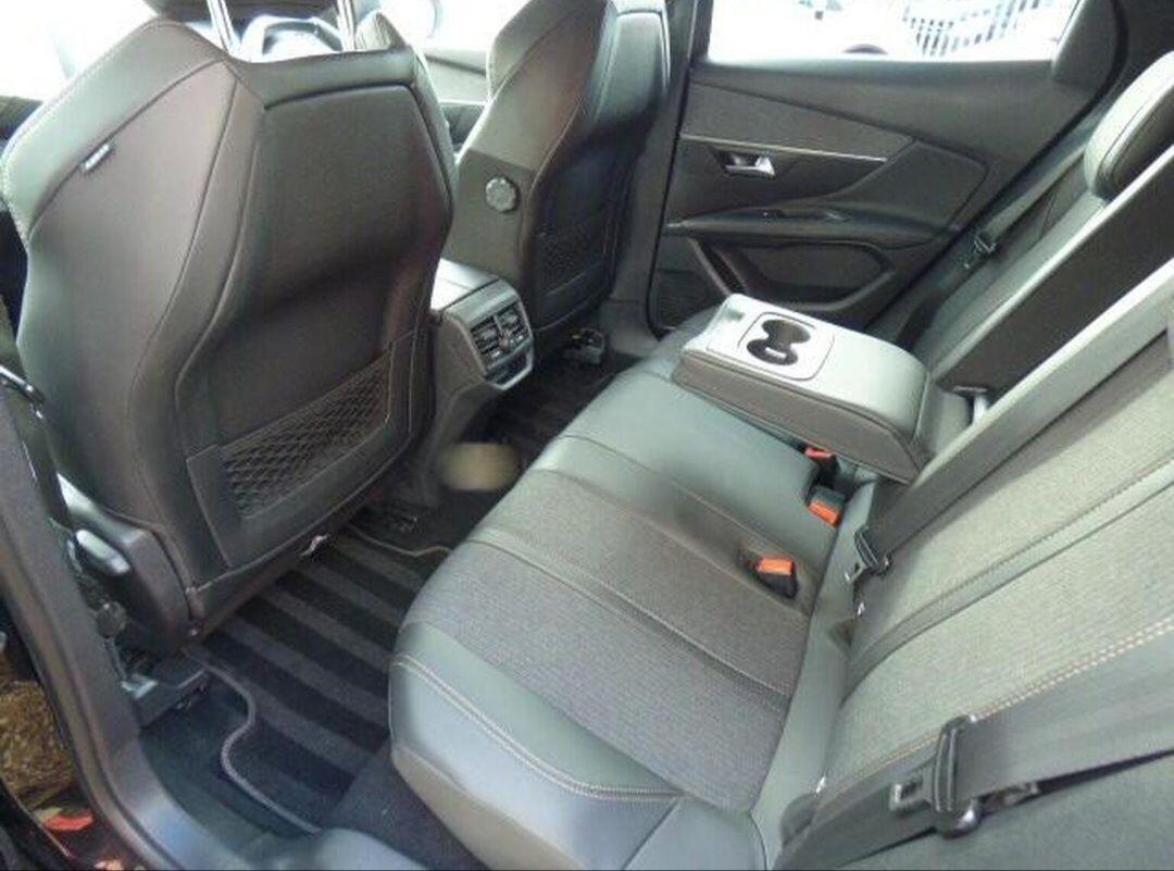 Peugeot 3008 - Image 10