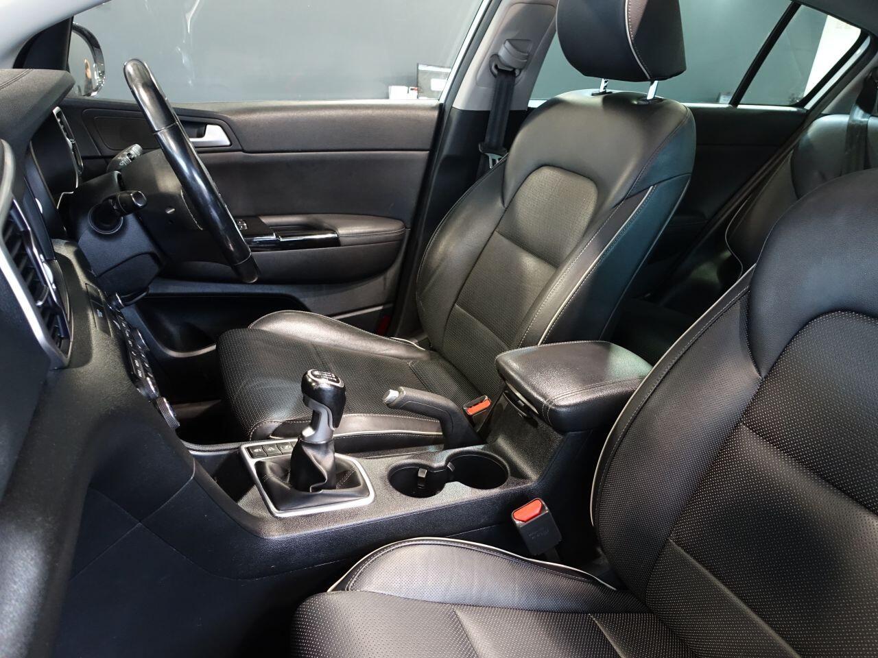 Kia Sportage - Image 14