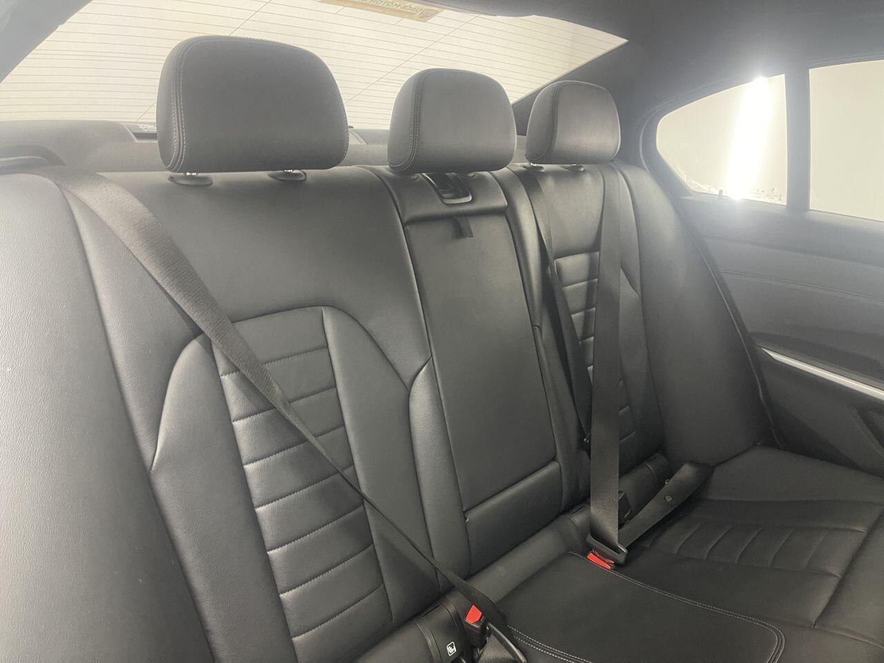 BMW 3 Series - Image 15