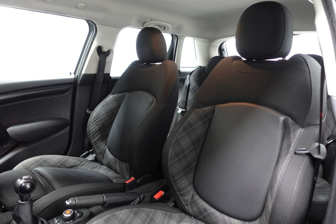 MINI Hatch - Image 12