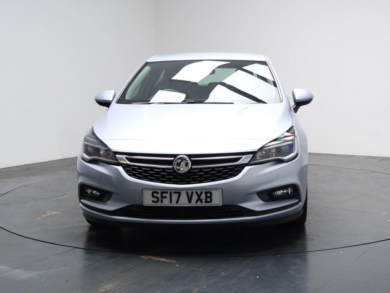 Vauxhall Astra - Image 5