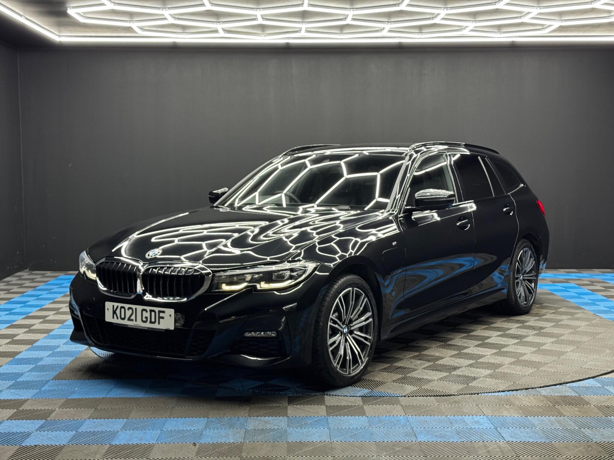 BMW 3 Series - Image 3