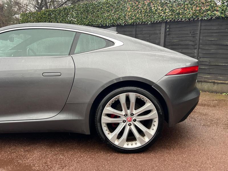 Jaguar FType - Image 8