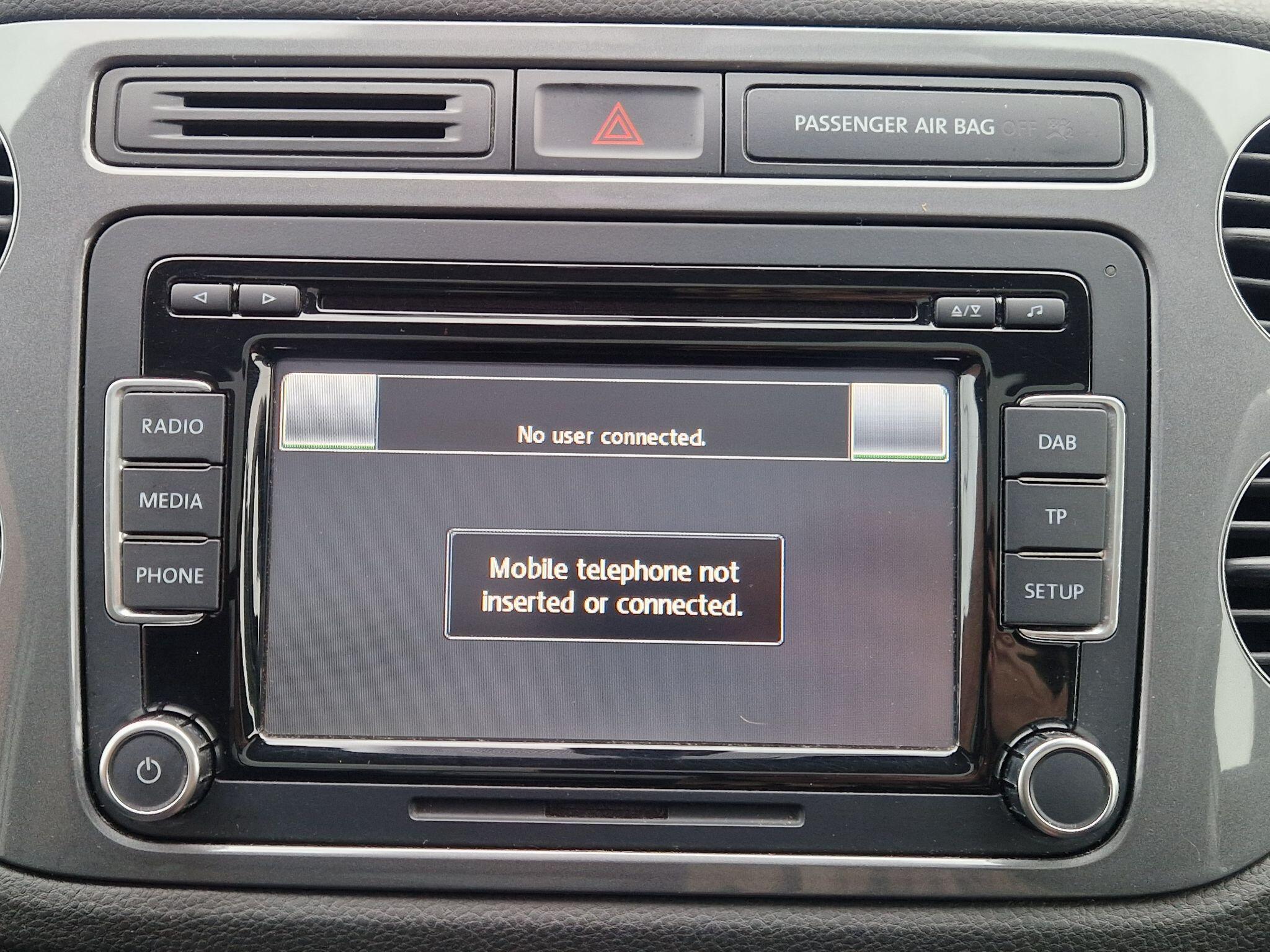 Volkswagen Tiguan - Image 47