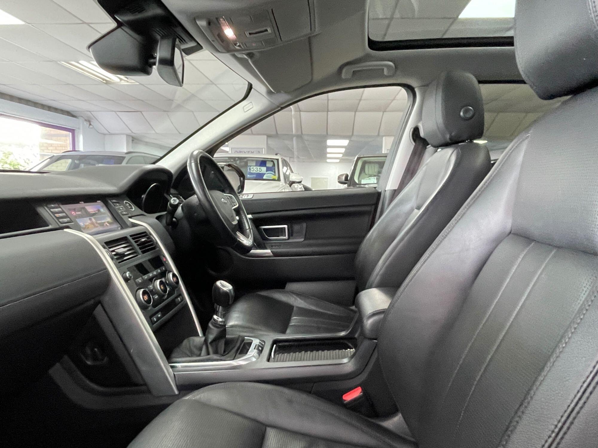 Land Rover DISCOVERY SPORT - Image 34