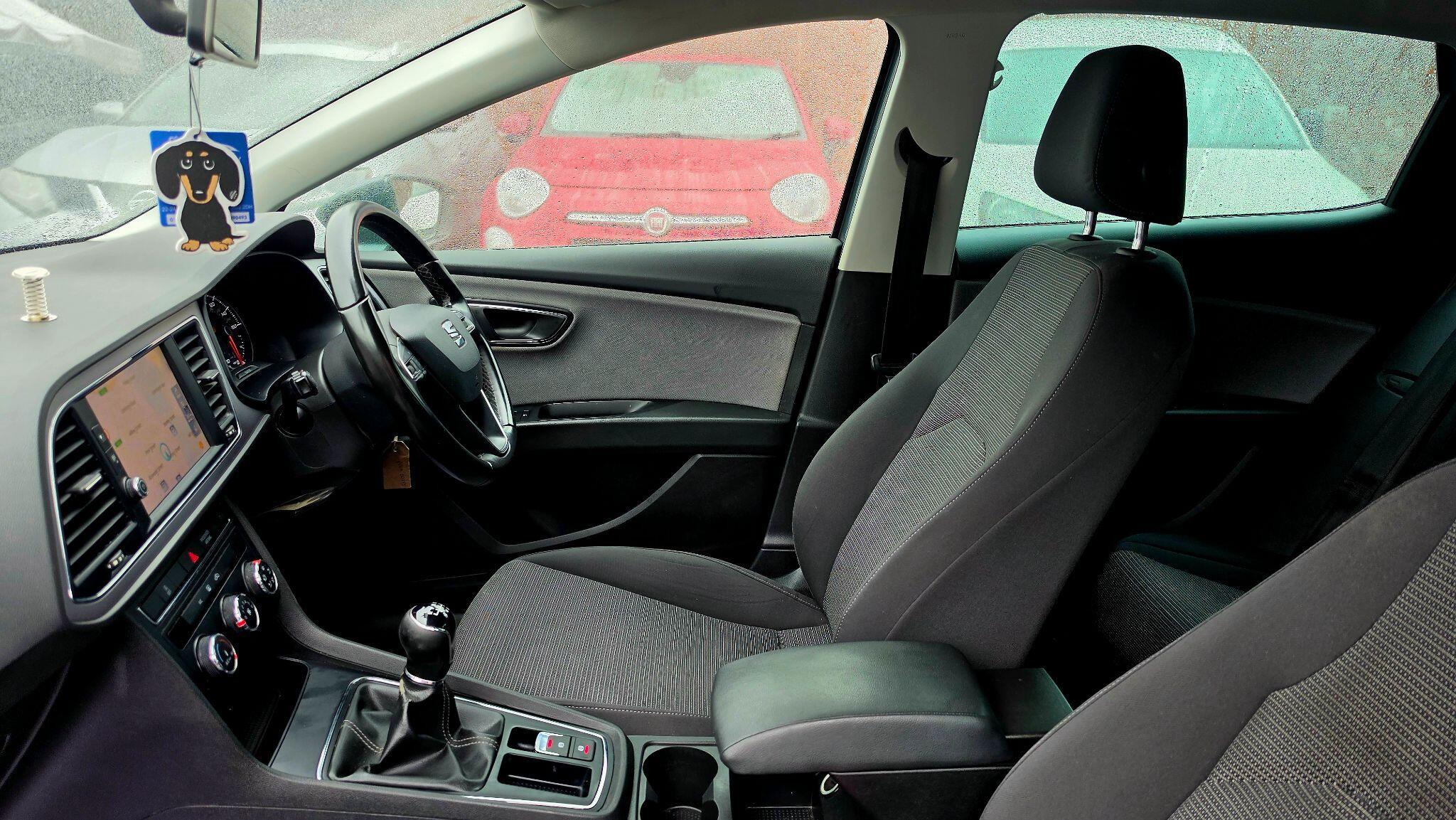 SEAT Leon - Image 14