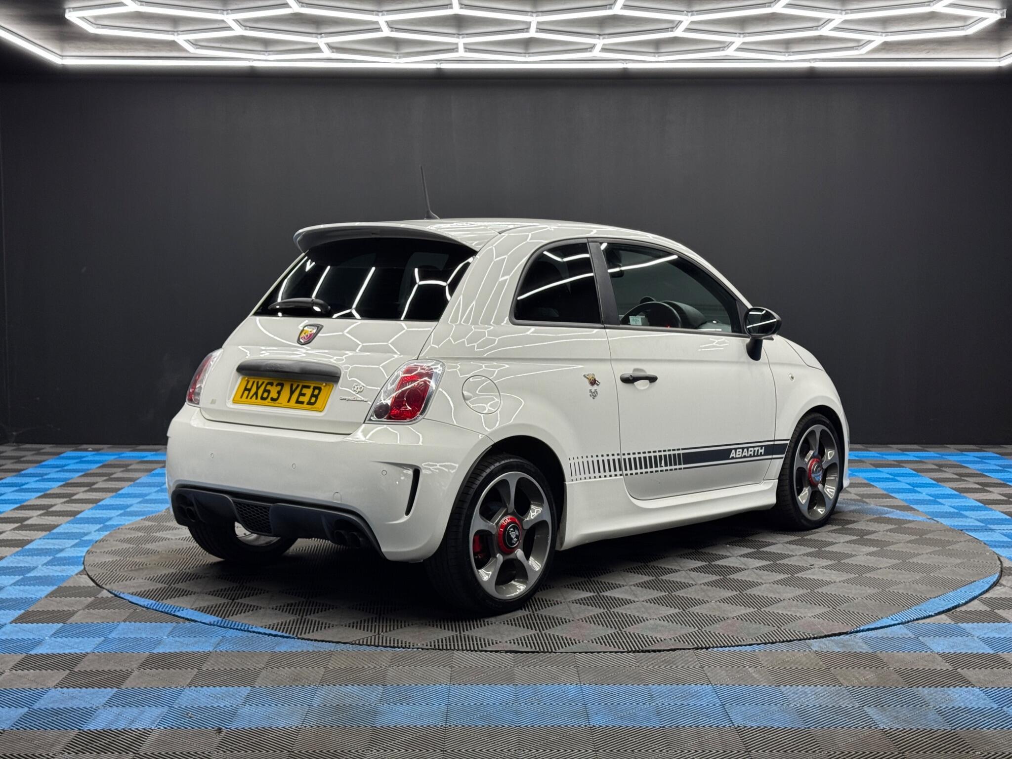 Abarth 595 - Image 5