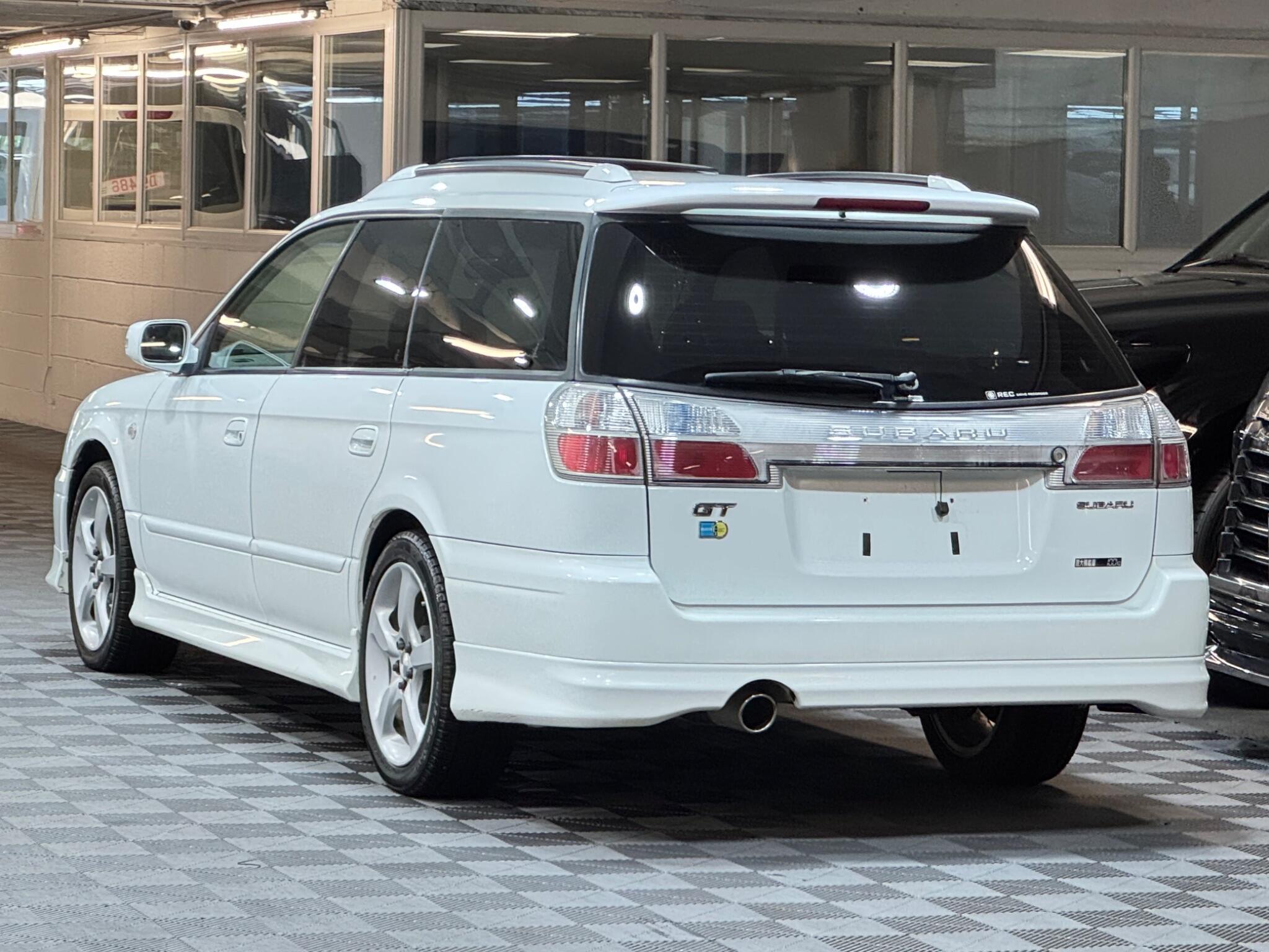 Subaru Legacy - Image 3
