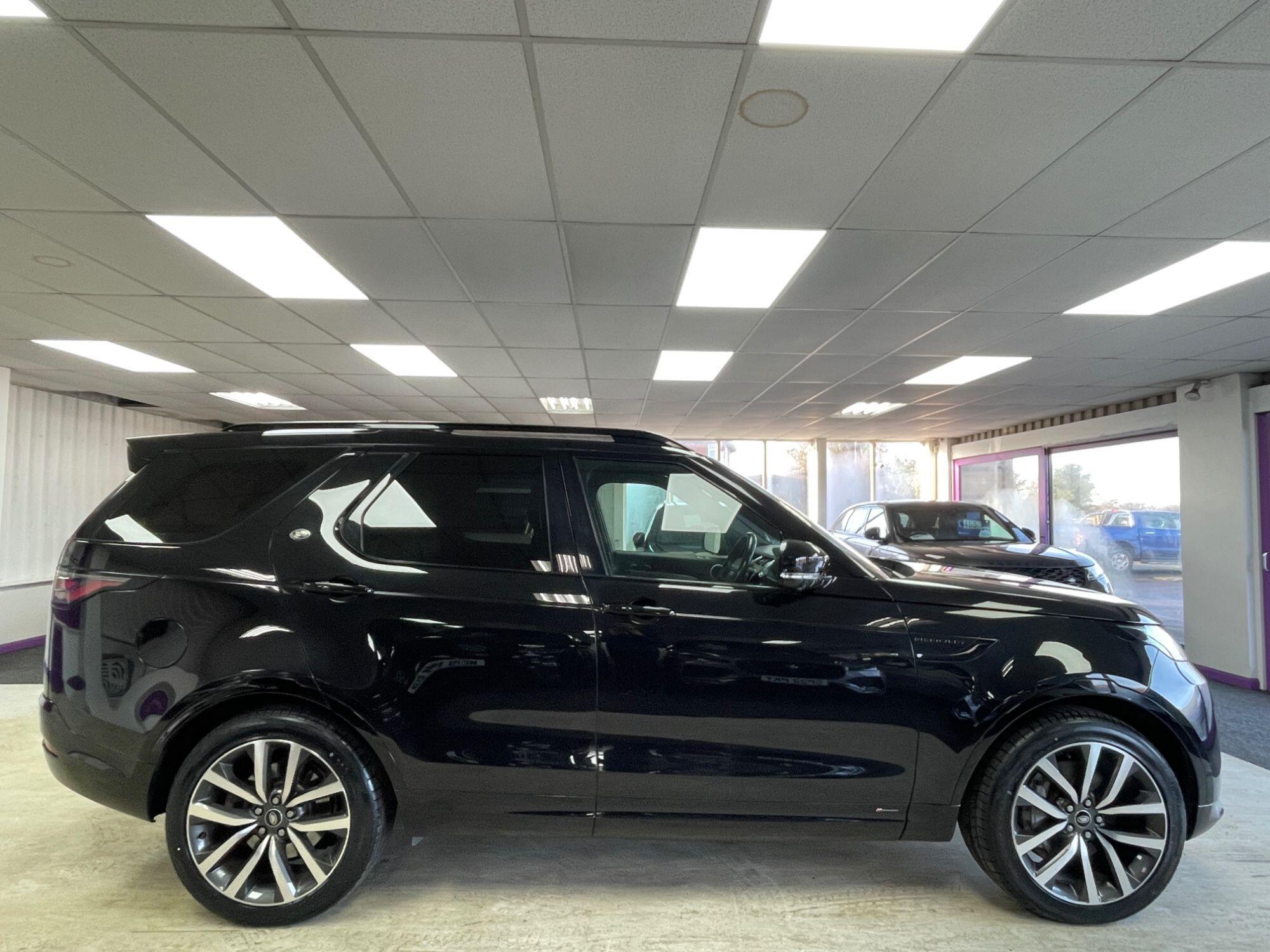 Land Rover Discovery - Image 12