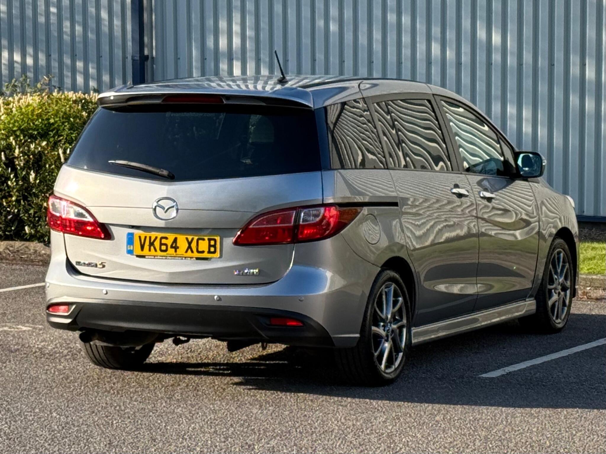 Mazda MAZDA5 - Image 17