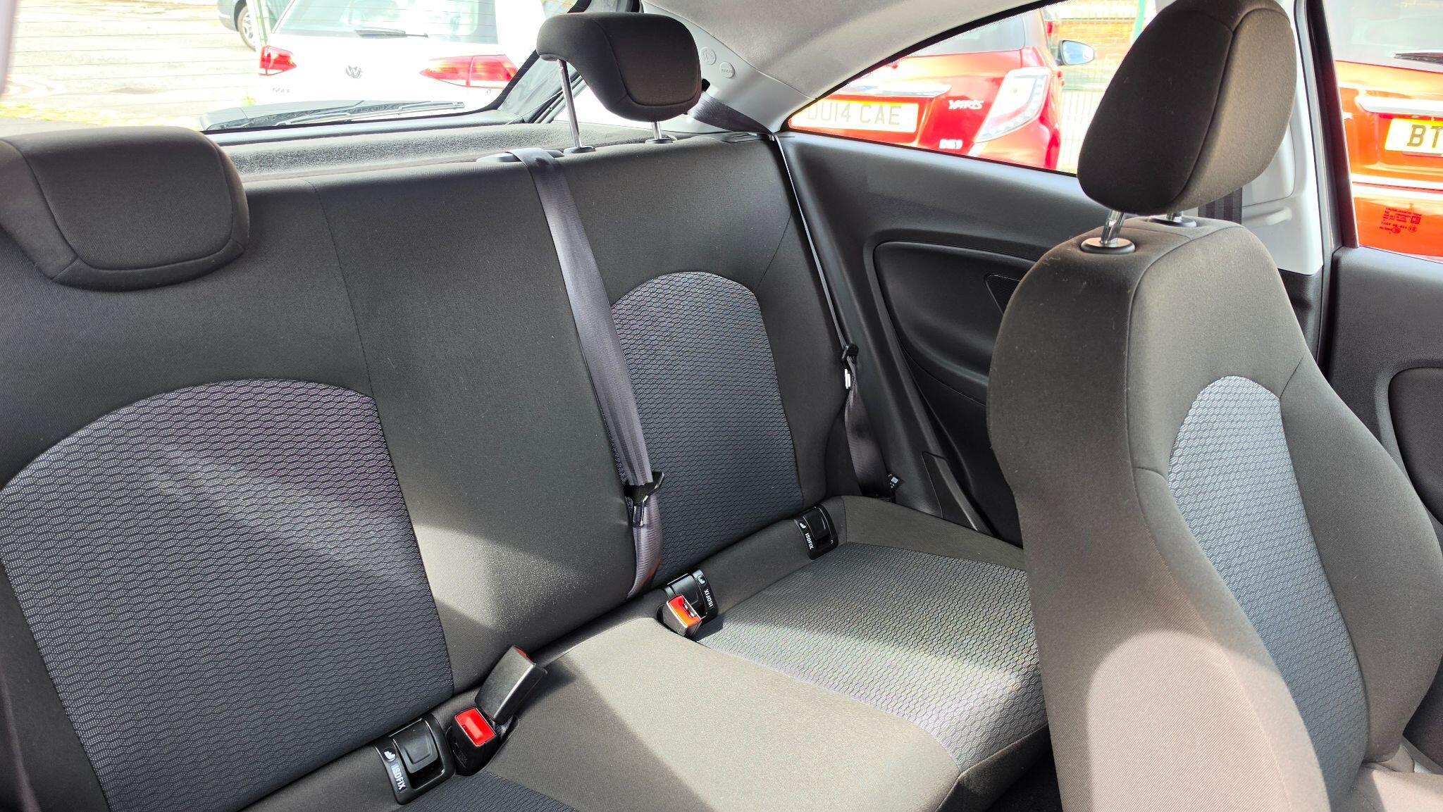 Vauxhall Corsa - Image 17
