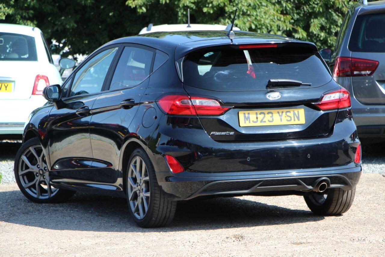 Ford Fiesta - Image 7