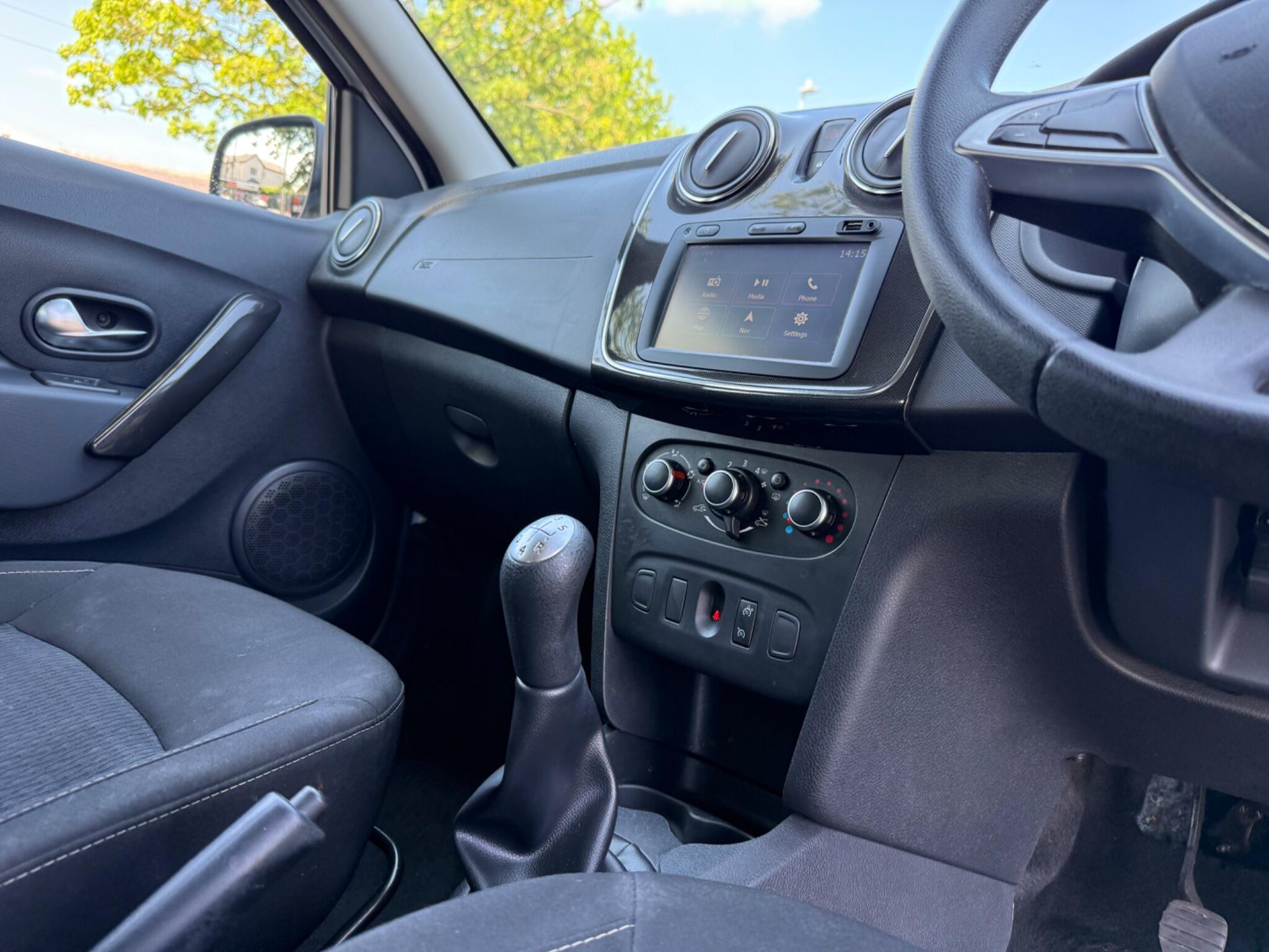 Dacia Sandero - Image 8