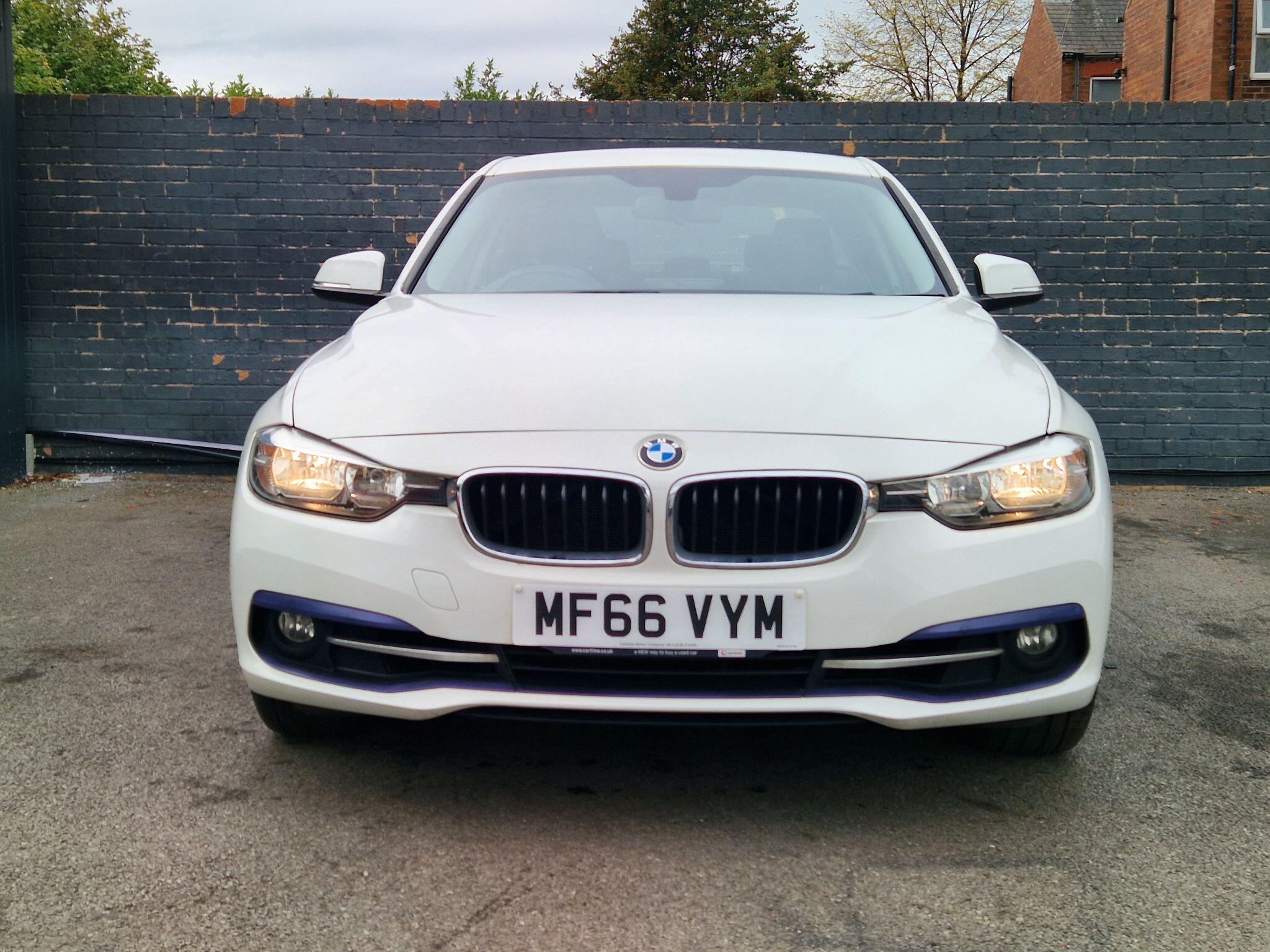 BMW 3 Series - Image 17