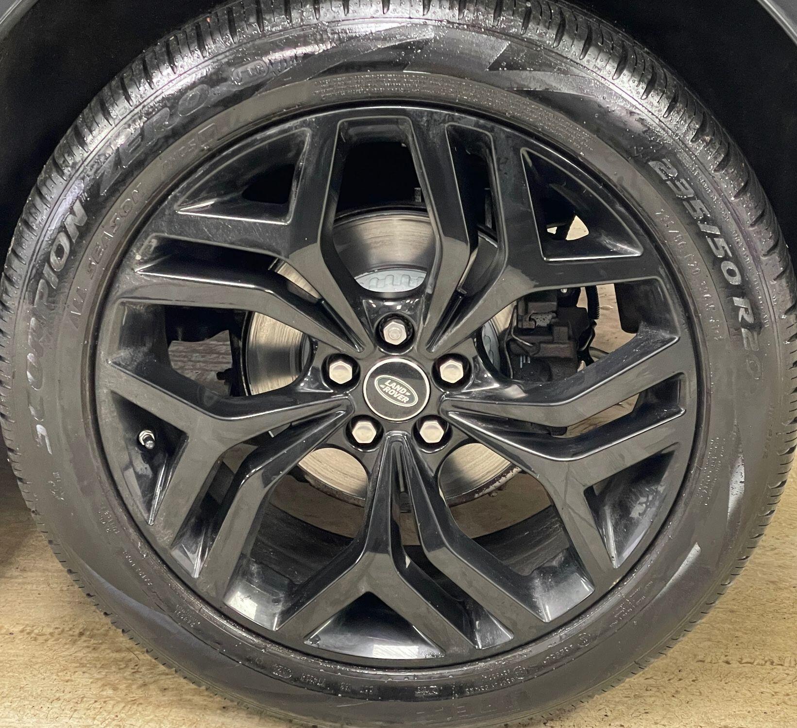 Land Rover Range Rover Evoque - Image 15