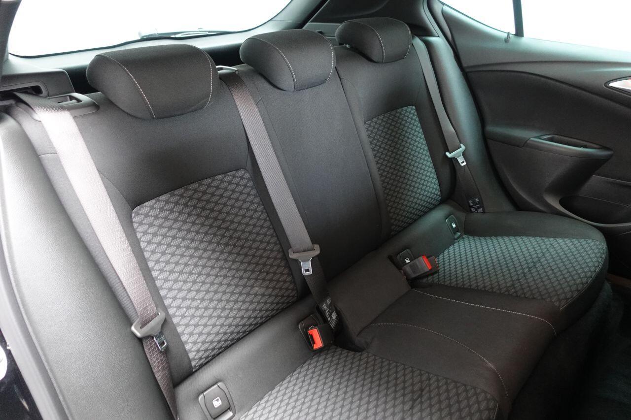 Vauxhall Astra - Image 18